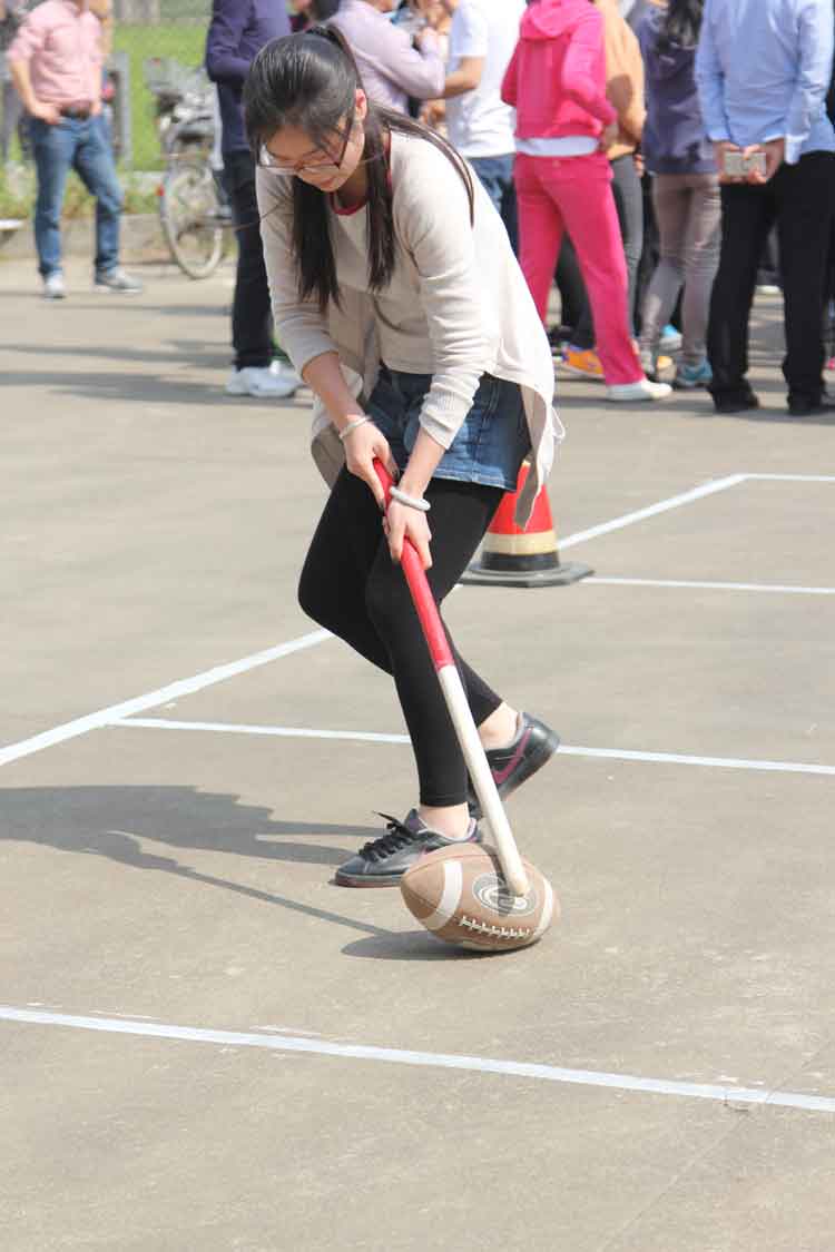 爱游戏aiyouxi(中国)员工积极参加院趣味运动会