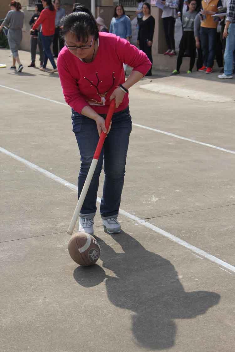 爱游戏aiyouxi(中国)员工积极参加院趣味运动会